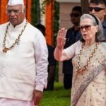 वंदे मातरम विवाद: कांग्रेस ने 1937 के वर्जन पर लिया बड़ा फैसला, CWC में क्या हुआ?