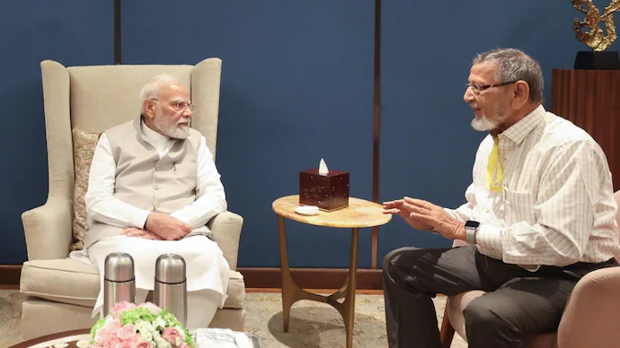 PM Modi Schoolmate Land Dispute